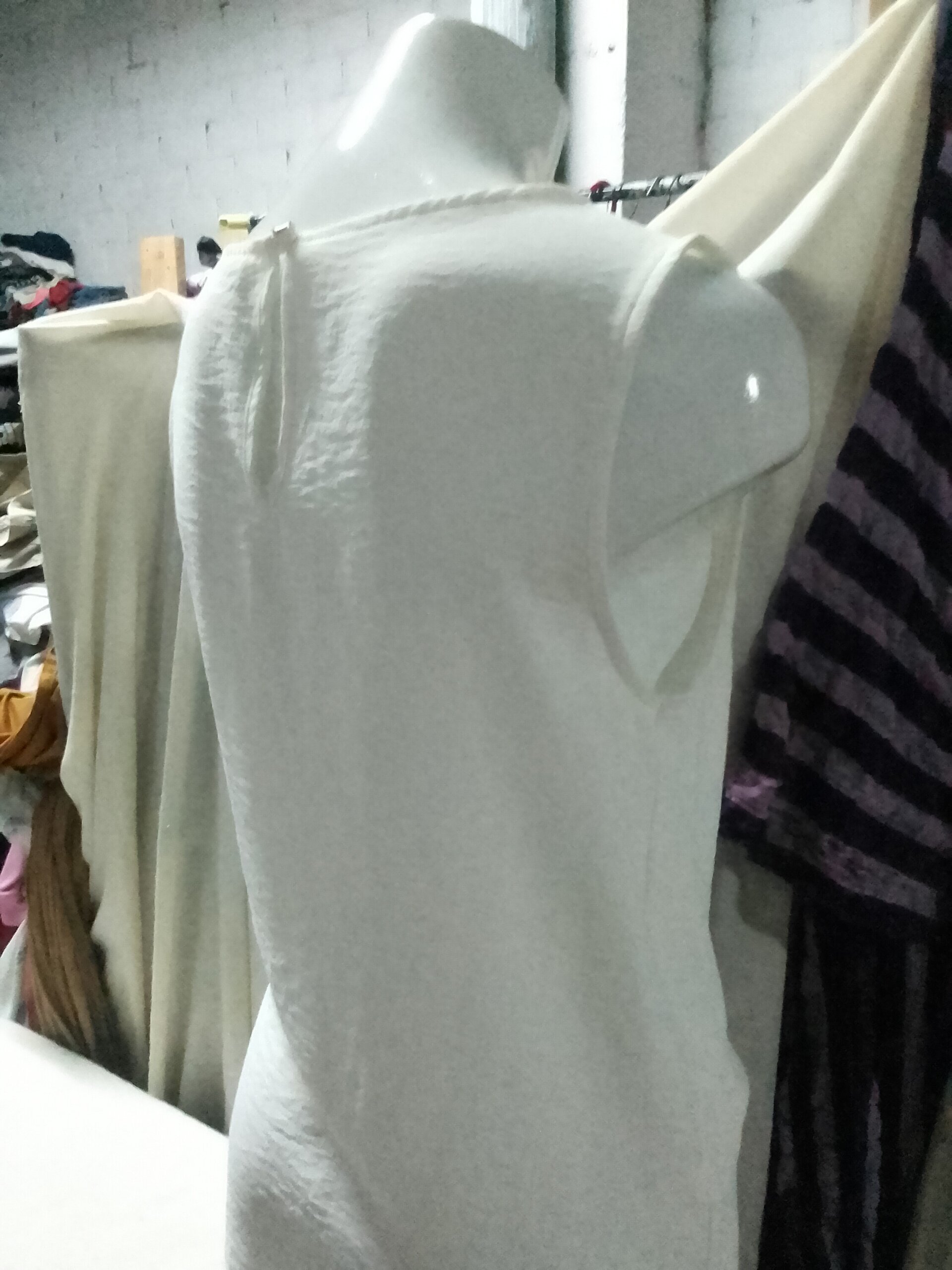 Blusa italiana sin mangas - 6