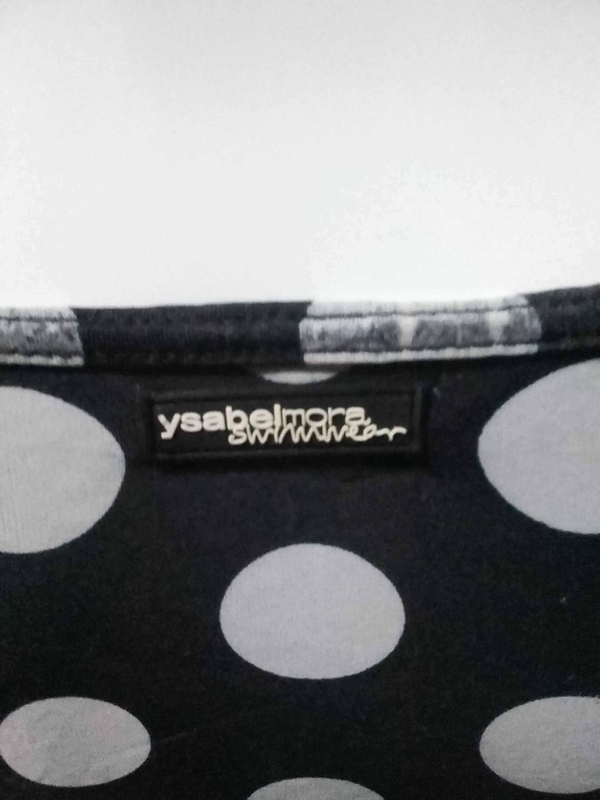 Monokini con lunares y volantes - 4