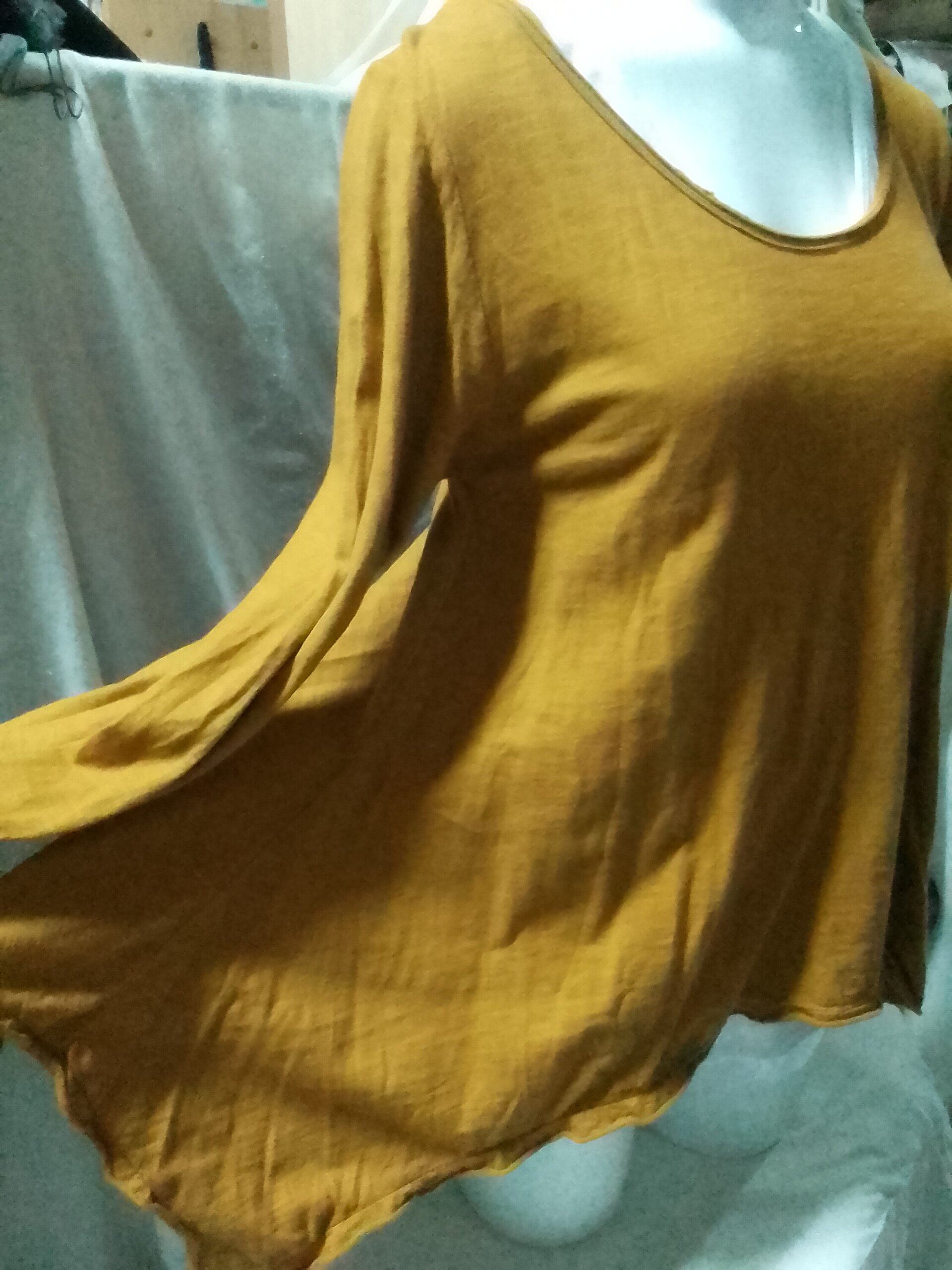 Blusa mujer con vuelo+ camiseta tirantes - 3