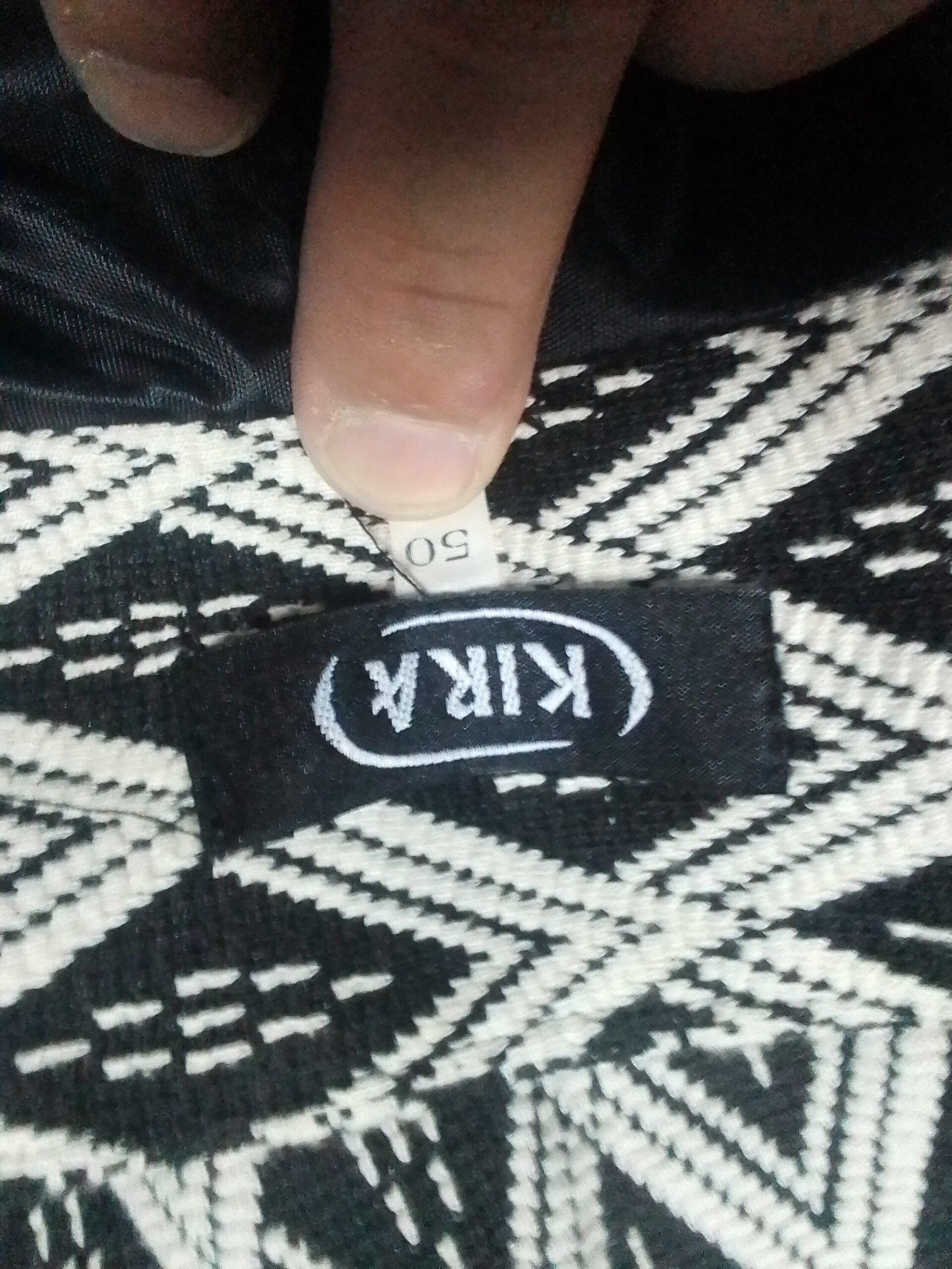 Falda blanca y negra - 5