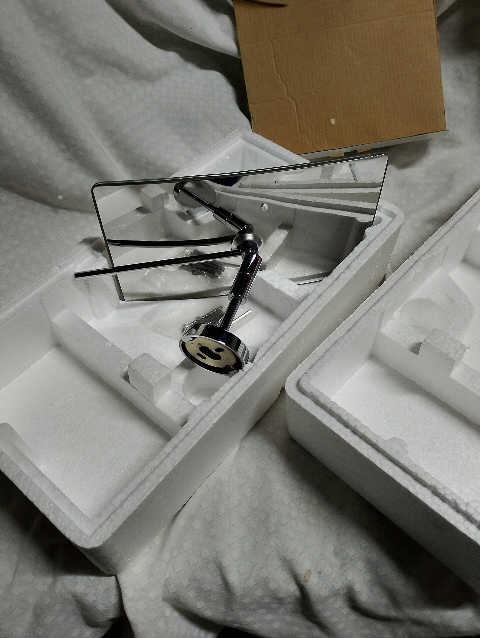 Espejo de aumento para baño - 2