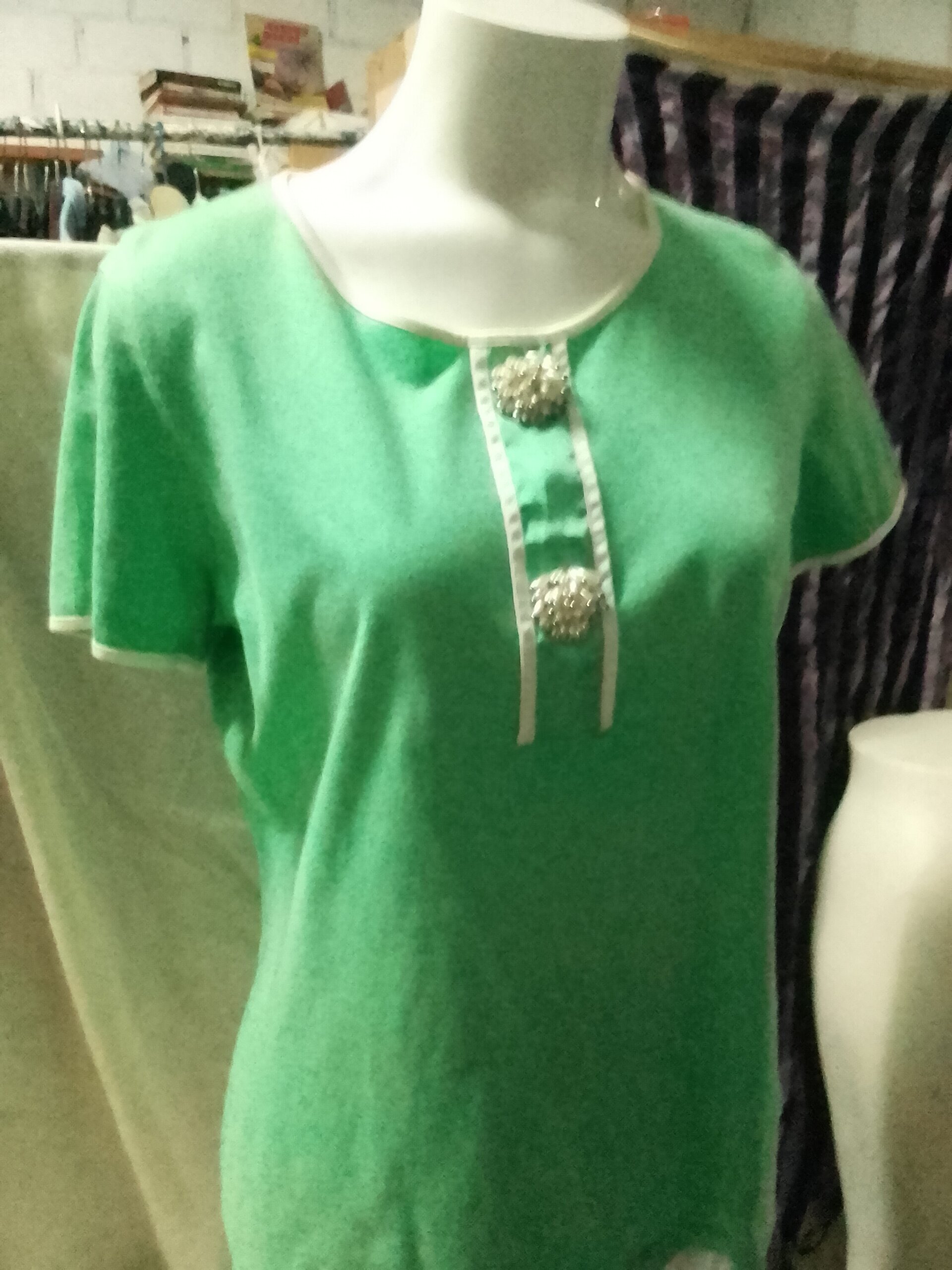 Blusa manga corta con abalorios - 4