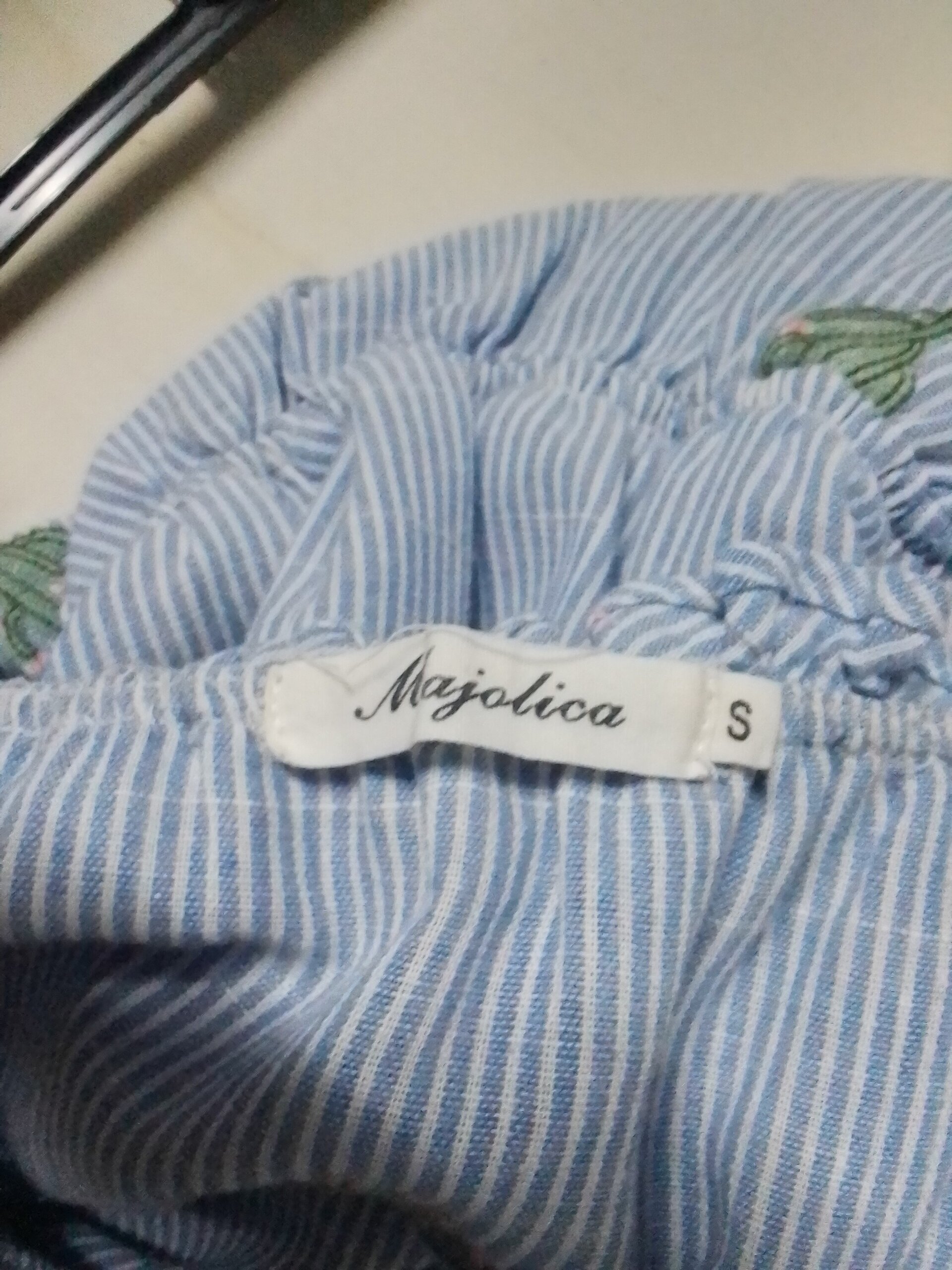 Mono short mujer a rayas con escote - 6