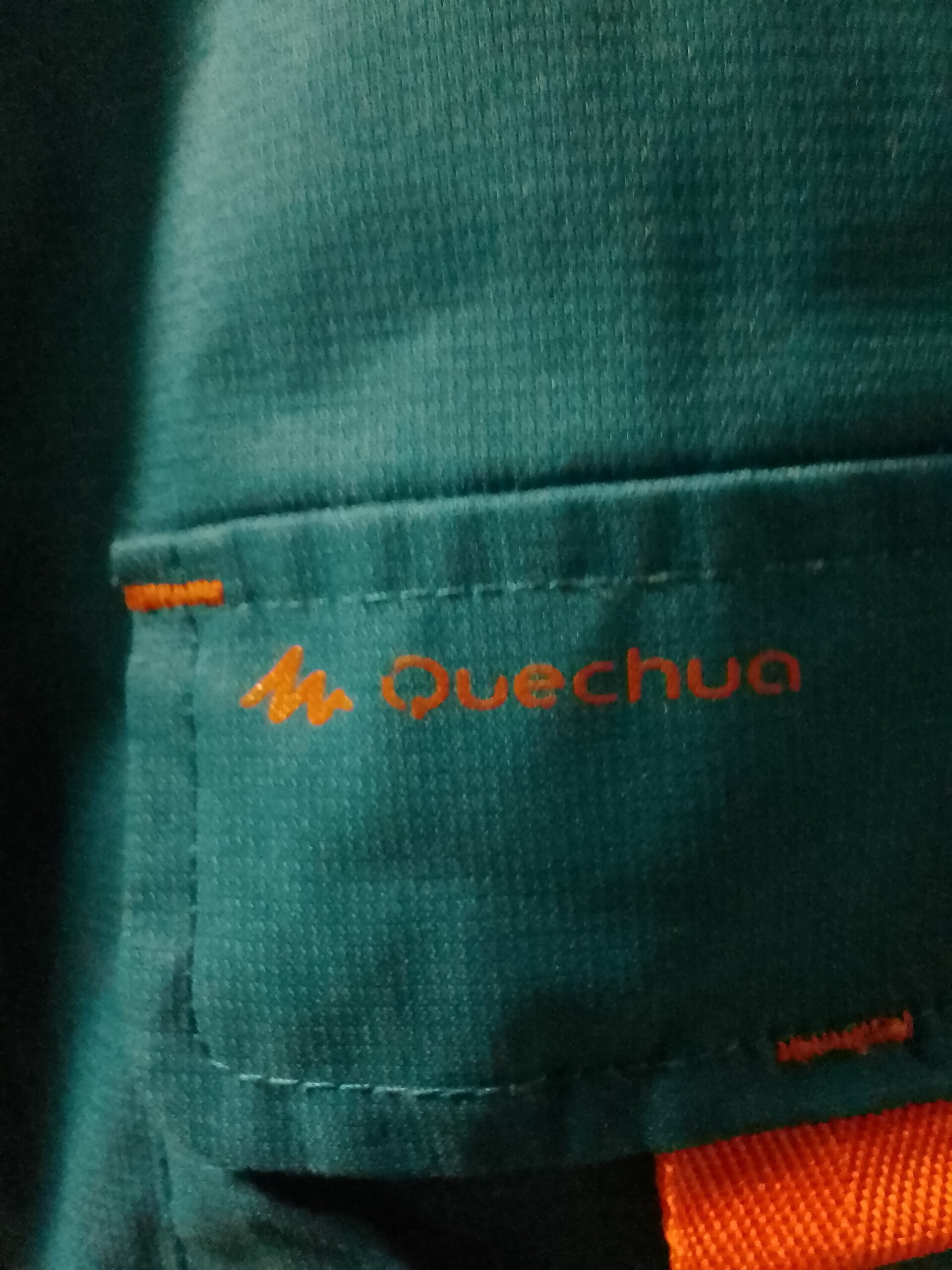 Chaquetón con capucha - 4