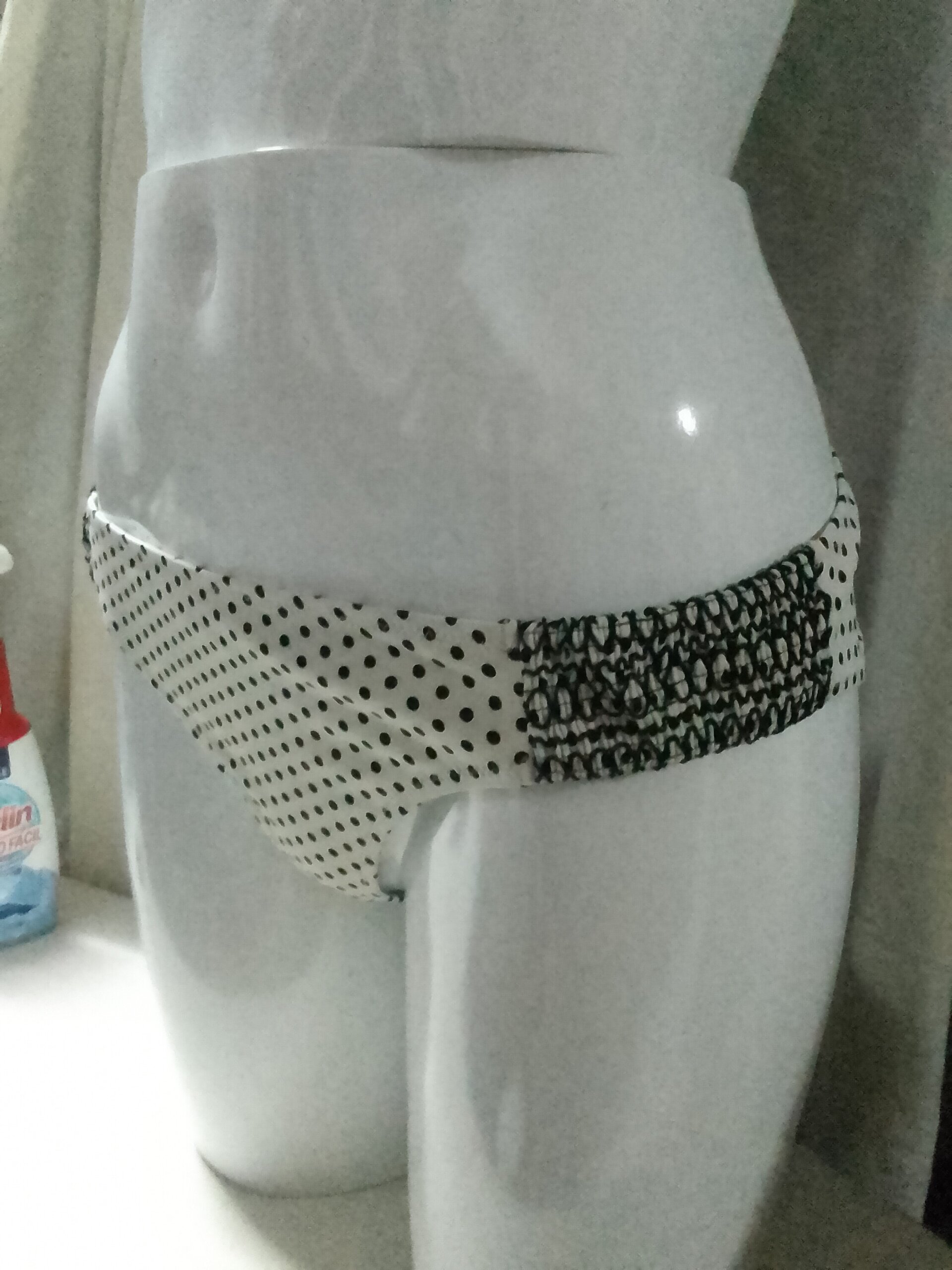 Bikini de lunares - 4